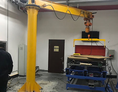 墻壁式起重機(jī)